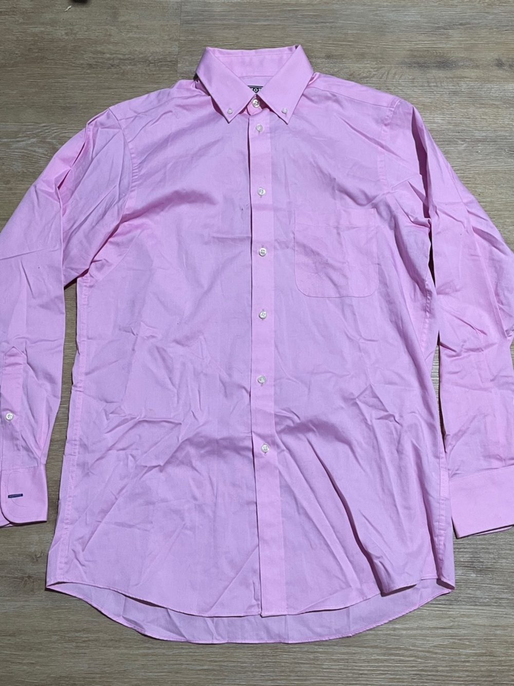 Izod Men's Pink Button-Down Dress Shirt